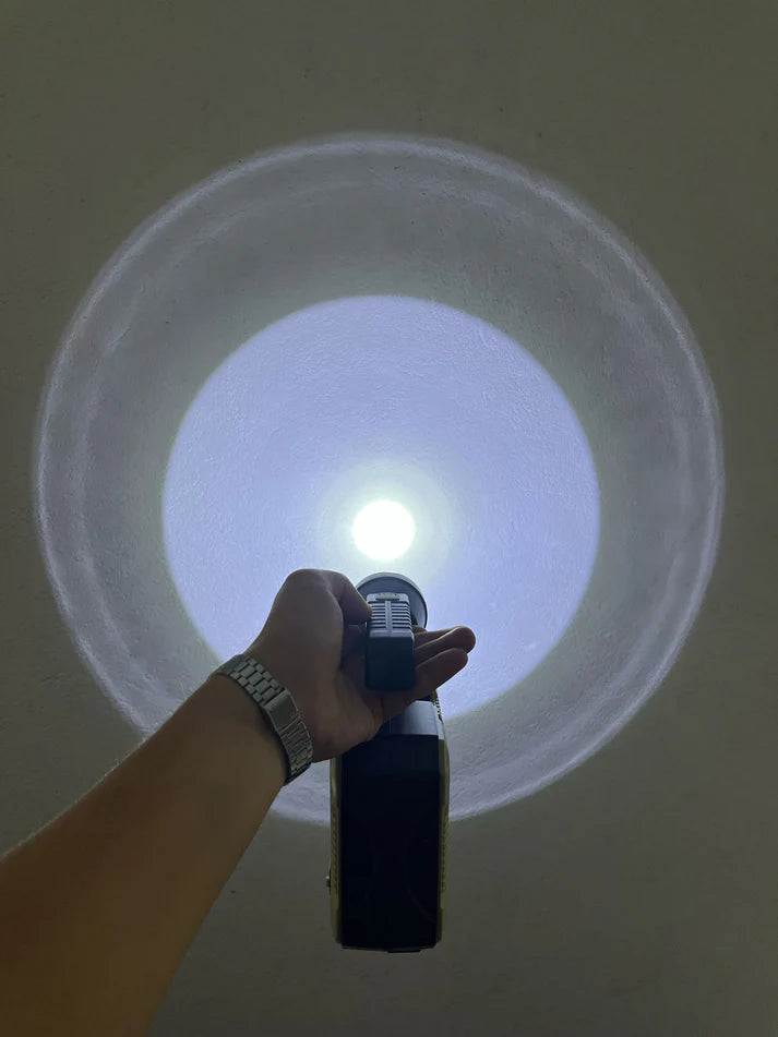 Linterna De Luz Led Recargable Solar +con Maleta Multifuncio