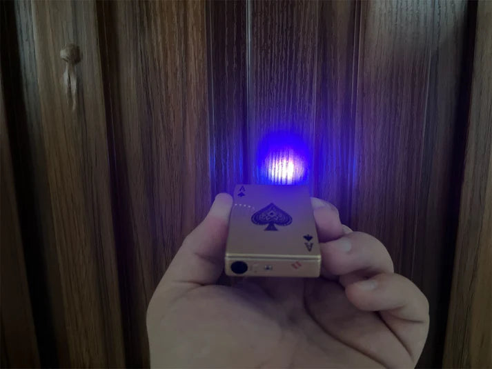 Encendedor naipes c/ detector de billetes